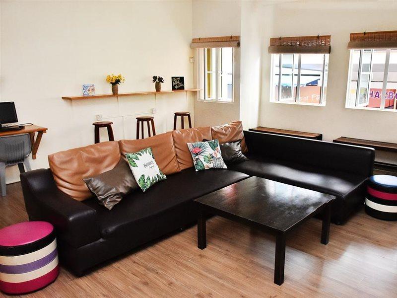 Albergue Harbourside Backpackers Sandakan Exterior foto