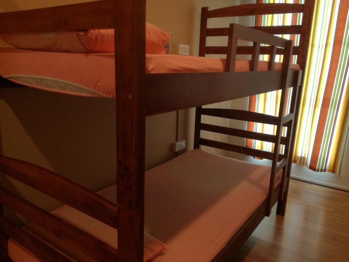 Albergue Harbourside Backpackers Sandakan Habitación foto