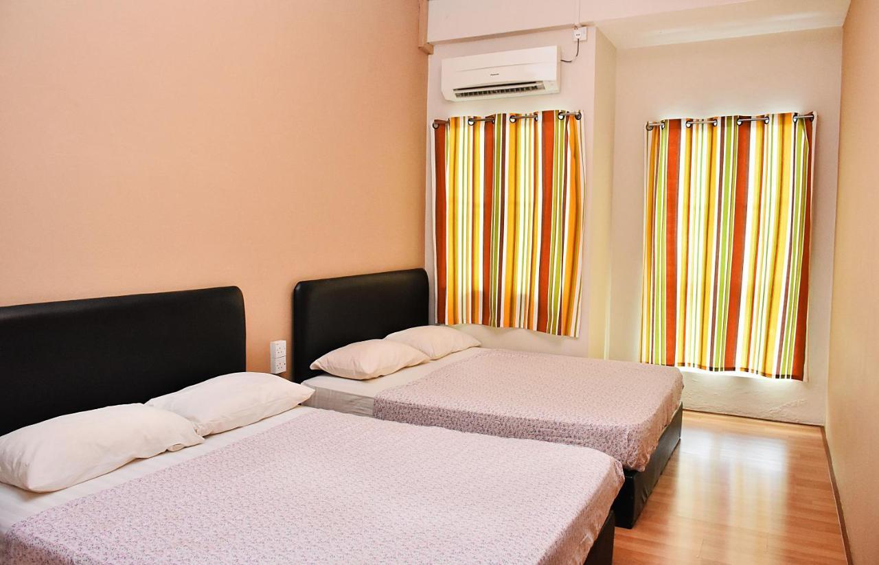 Albergue Harbourside Backpackers Sandakan Exterior foto